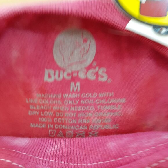 Buc-ee's Valentine's Day Tie-Dye Heart T-Shirt Womens Medium Multi S/S NWT - Picture 4 of 6